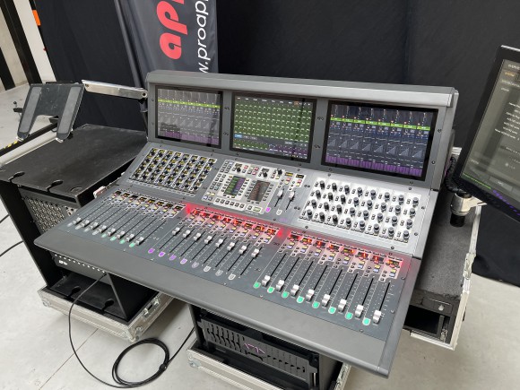 Avid VENUE S6L-24D/E6L-144 with Stage 64 - Image 2